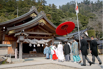 北島國造館について